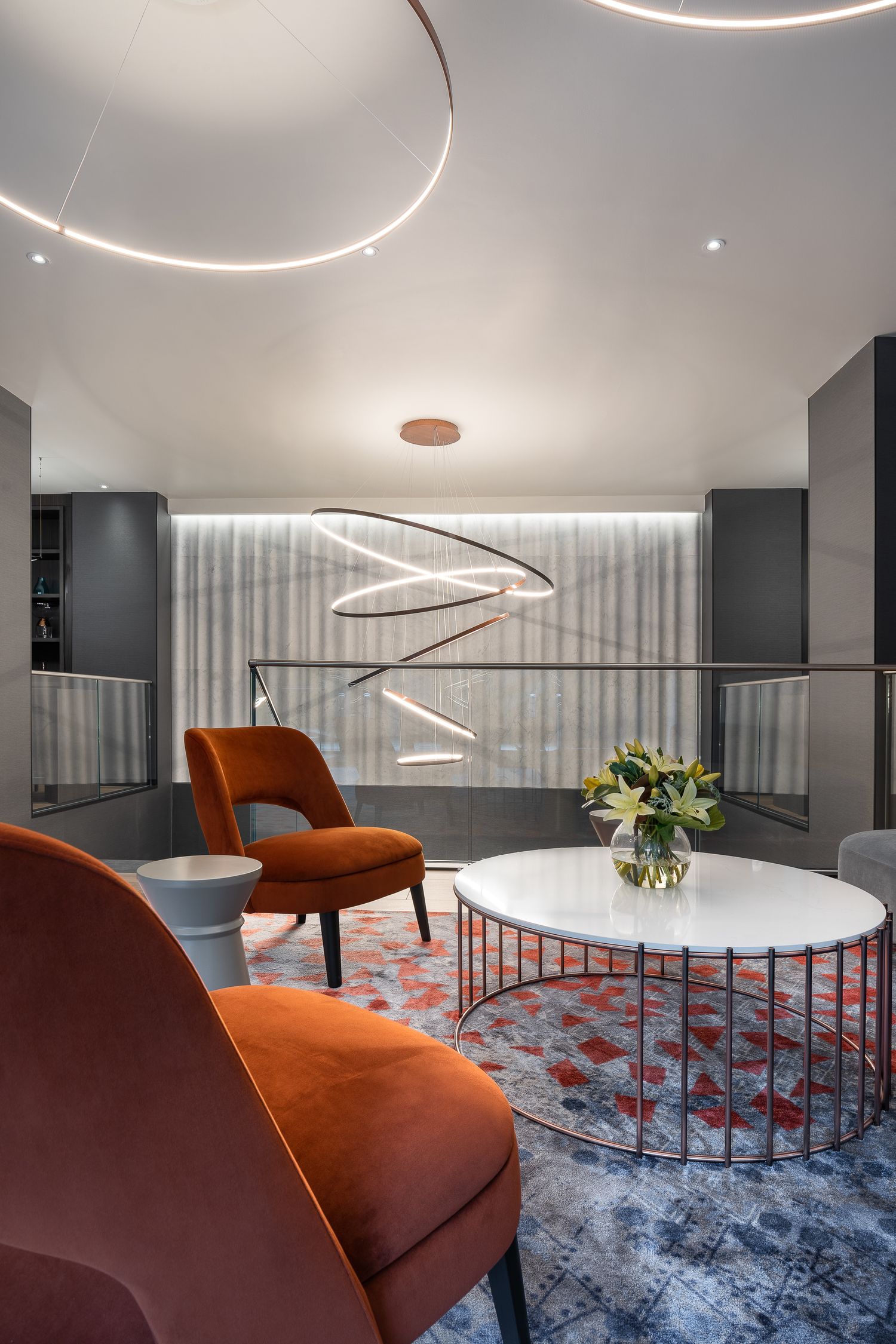 Crowne-Plaza-Geneva-hotel-business-ihg-Meeting-Room-Orange-Chaires-3