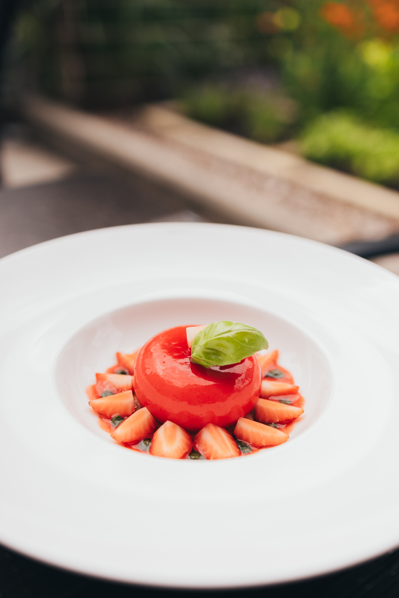 Crowne Plaza Seventy5 Restaurant (2)