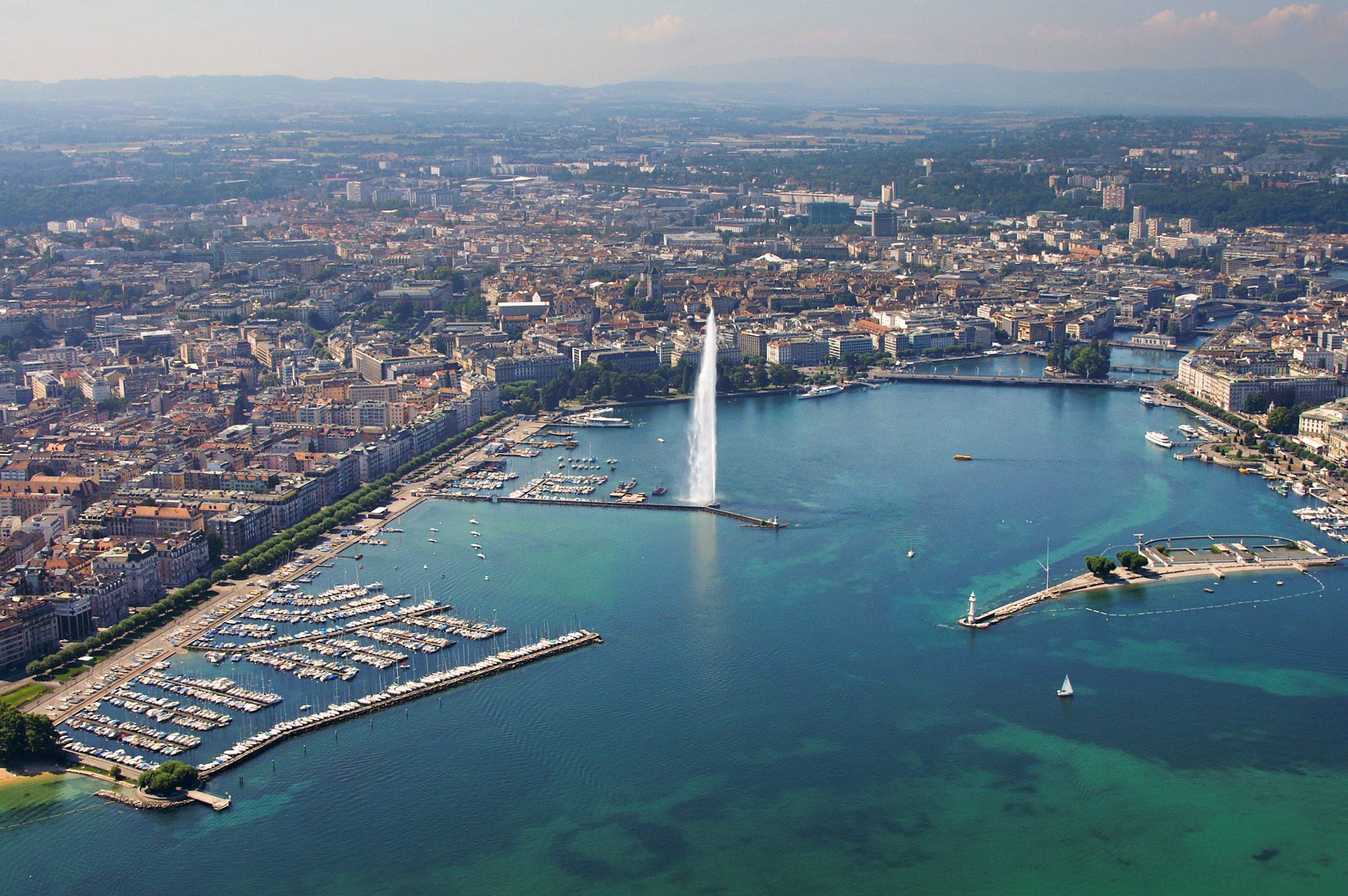 crowne-plaza-geneva-city