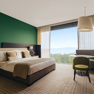 One Night Stay in a Premium Club Lounge Access